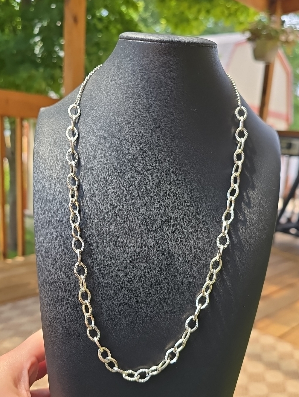 Source Unknown Textured Silver Tone Link Necklace